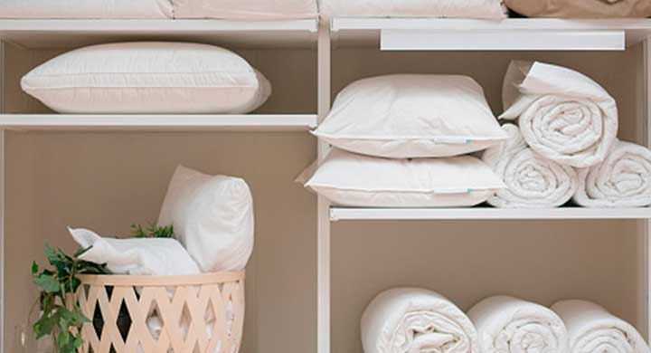 armadio a giorno biancheria